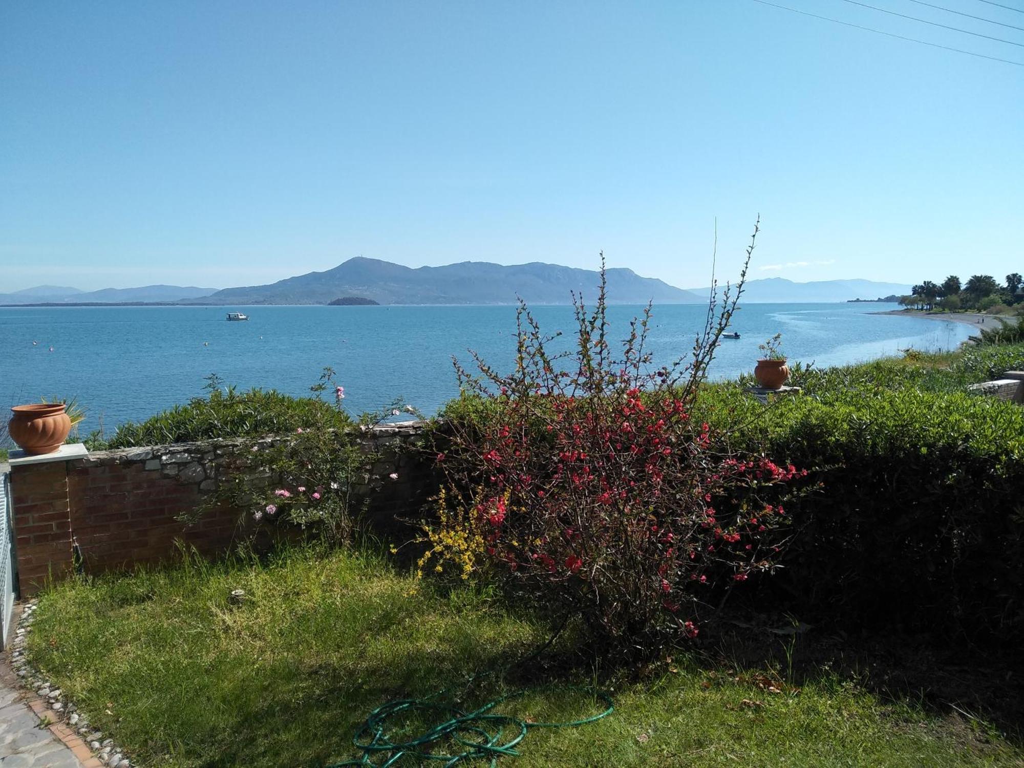 Apartamento Mare E Monti1 Kamena Vourla Habitación foto